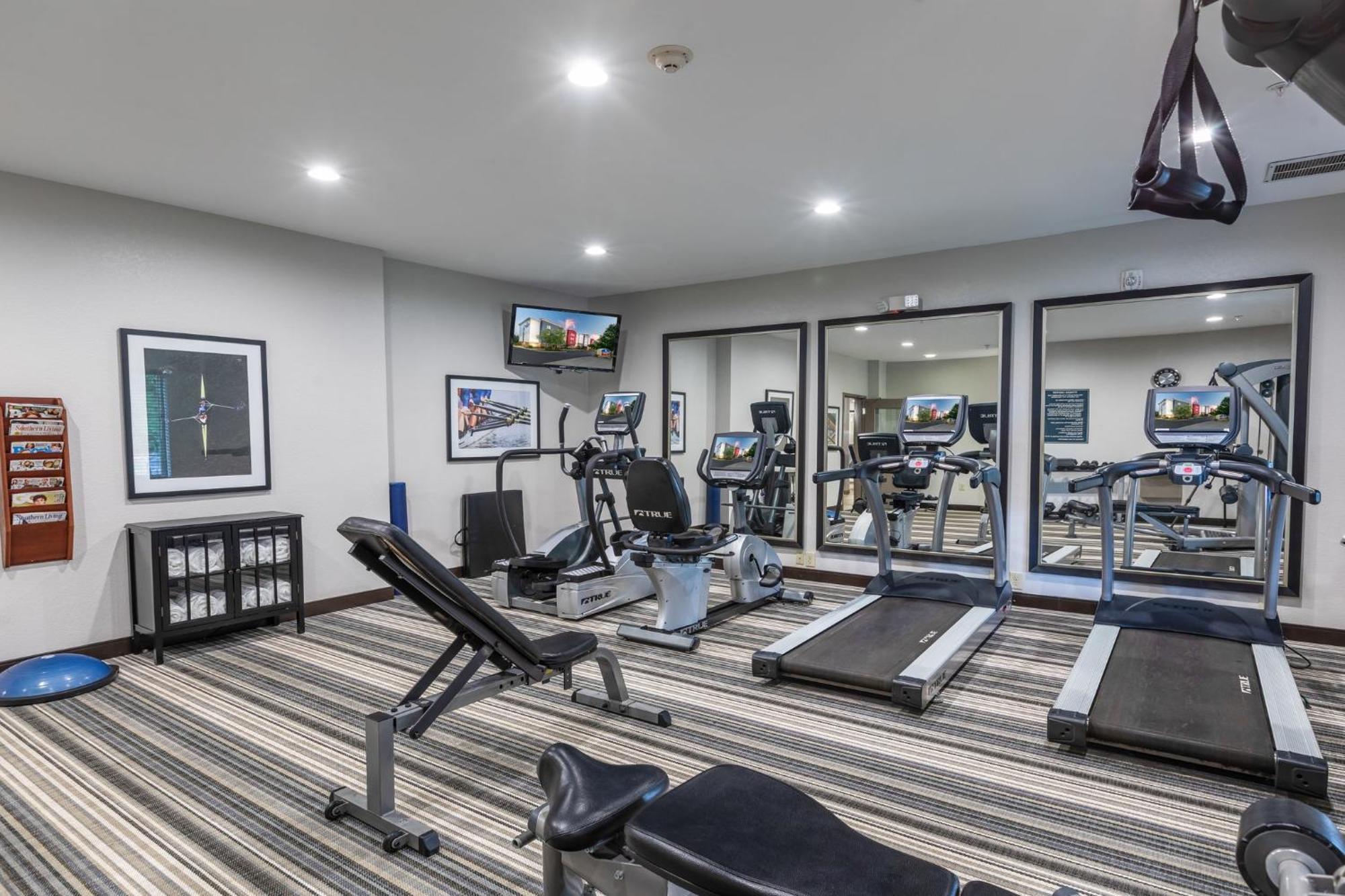Candlewood Suites Greenville By Ihg Buitenkant foto